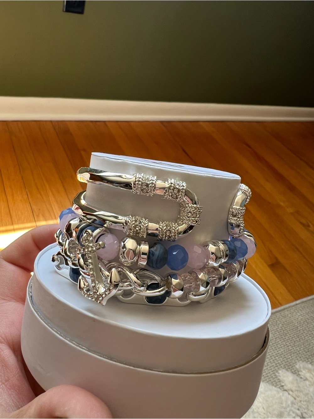 Bomb party anchored in love st33901 spring stack 2025 new!